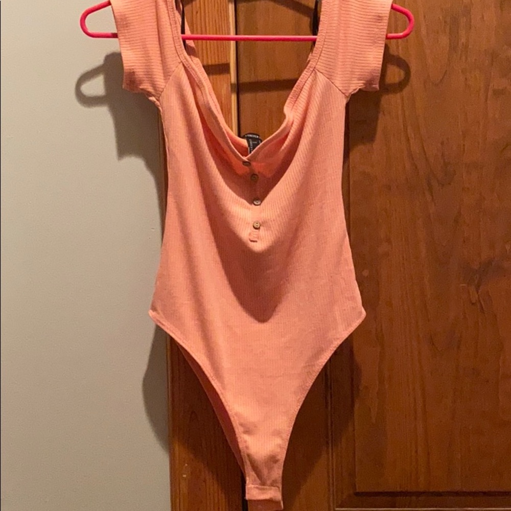 Shoulder sleeve bodysuit